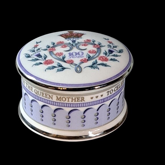 2000 The Royal Collection Queen Mother Centenary 100 Years Trinket Pill Box Case - Picture 1 of 10
